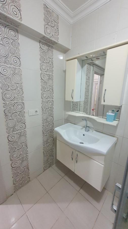 Flat In Bayrampasa Istambul